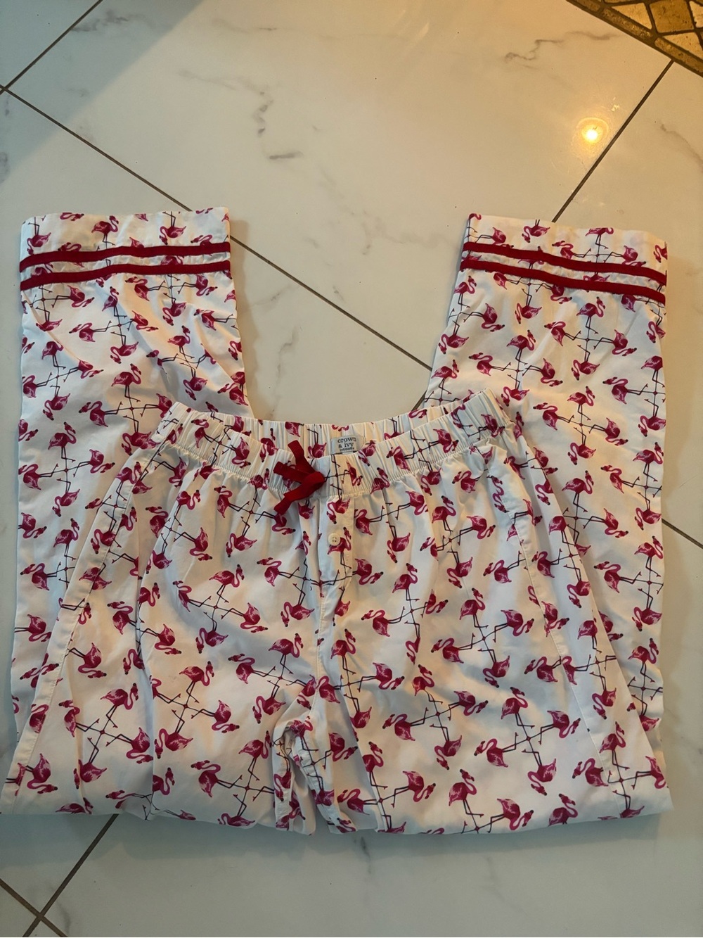 crown & ivy White Pajama  pants with Pink Flamingo Print